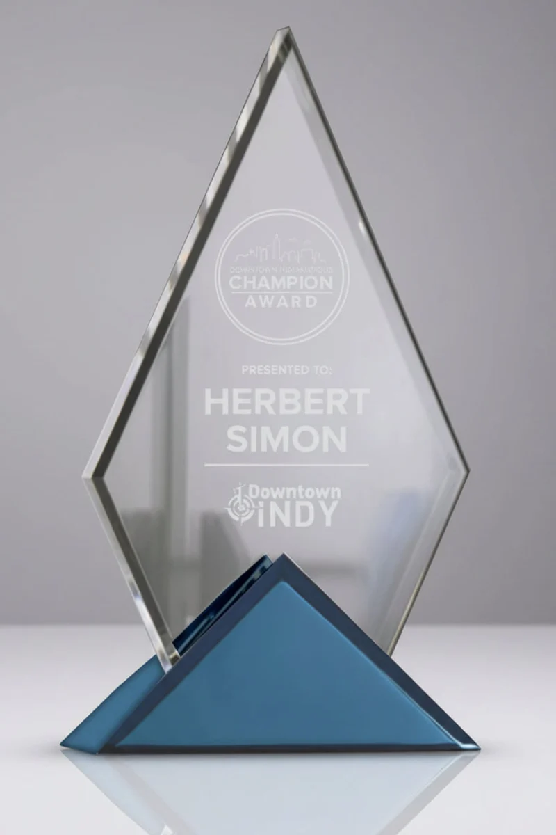 Clear Acrylic Pyramid Award with Triangle Base 