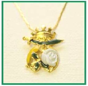 Past Queen Necklace 